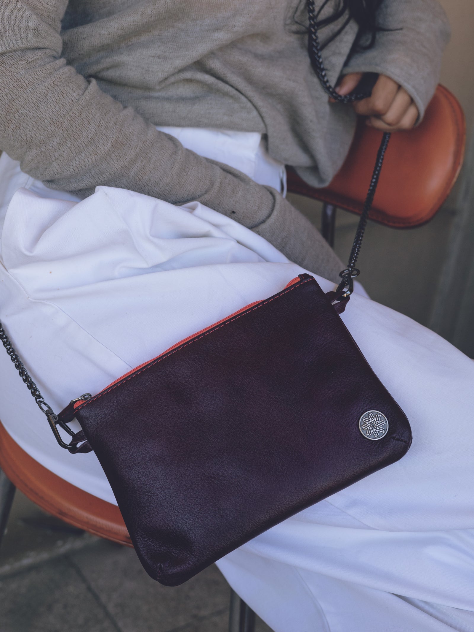 Partout X - Burgundy